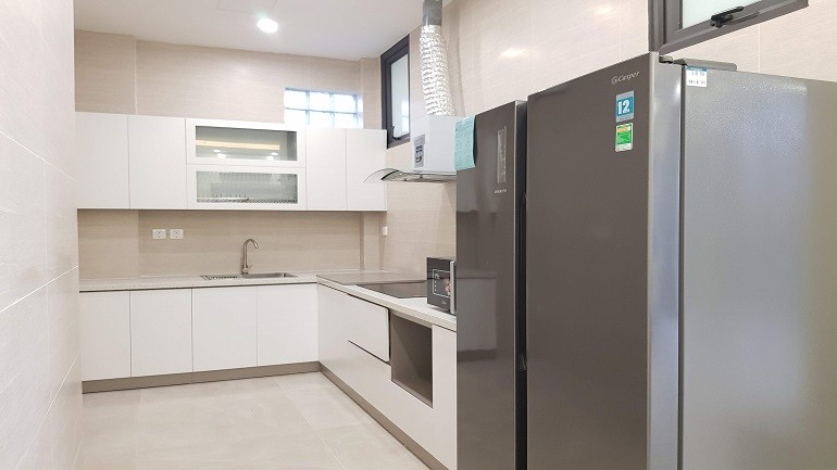 Cho thuê căn hộ dịch vụ tại Tô Ngọc Vân, Tây Hồ, 120m2, 2PN, đầy đủ nội thất mới đẹp hiện đại 8