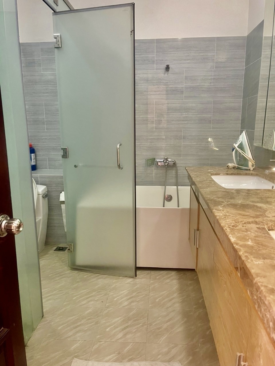 NHÀ BÌNH QUỚI 2 MẶT TIỀN - HẺM XE TẢI TRÁNH - DT 100m2 (5 x 20) - GIÁ 10.6T 10