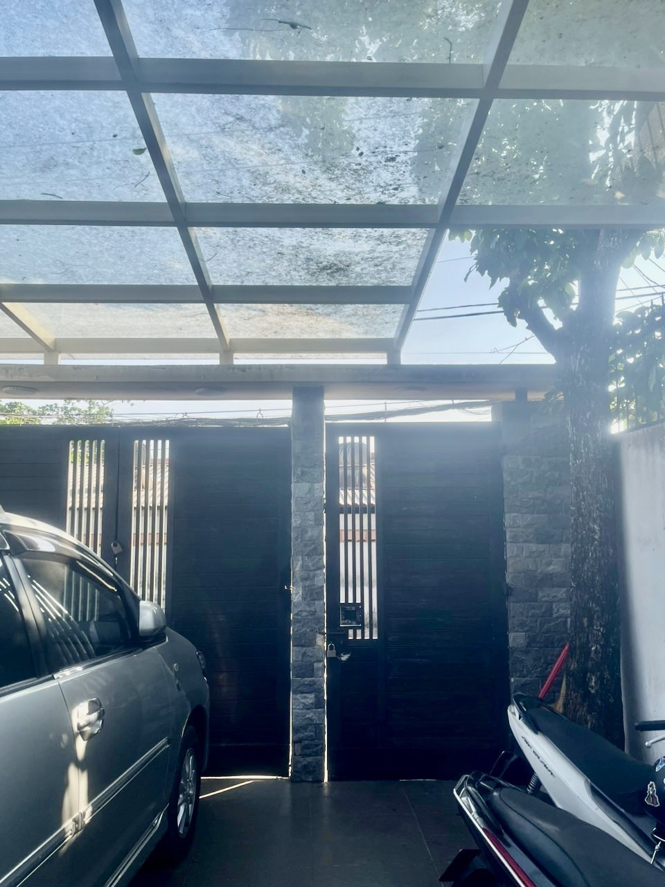 NHÀ BÌNH QUỚI 2 MẶT TIỀN - HẺM XE TẢI TRÁNH - DT 100m2 (5 x 20) - GIÁ 10.6T 6