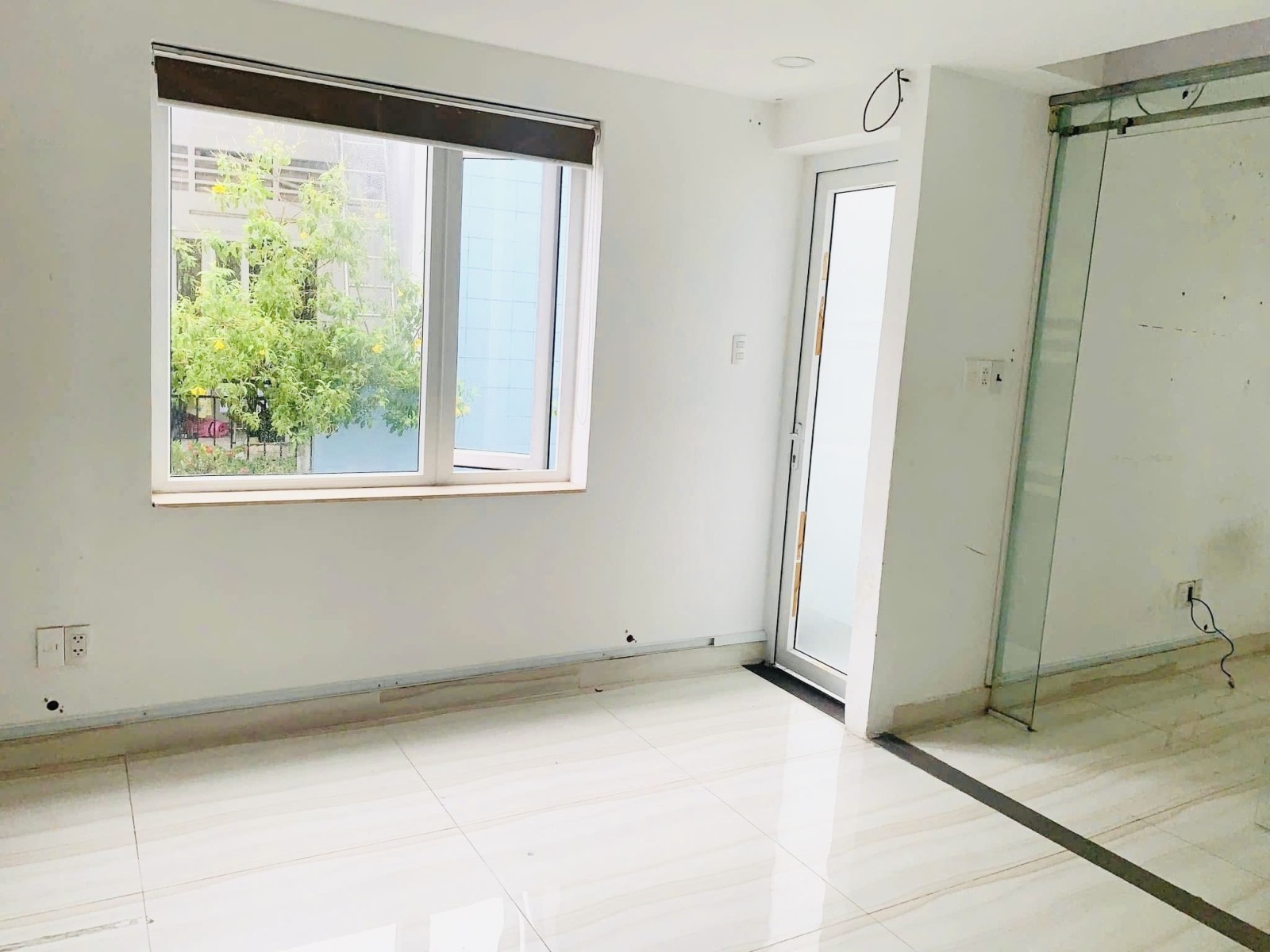 CĂN GÓC 2MT 4 TẦNG HXH BÌNH THẠNH - 52m2 DÒNG TIỀN 22TR/THÁNG - GIÁ 9.9T 6