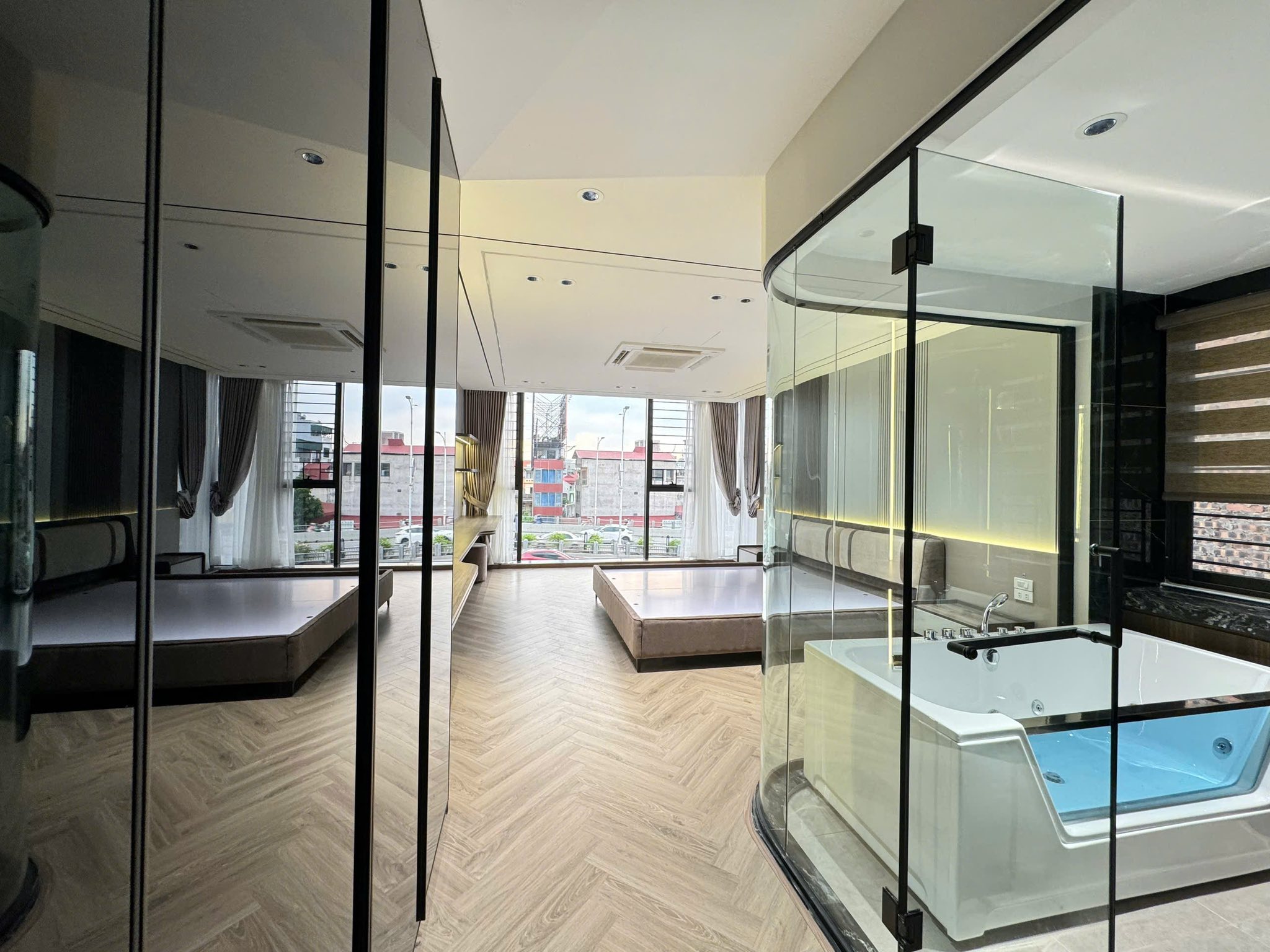 BÁN NHÀ TRUNG TÂM CẦU GIẤY – 40M2 X 4 TẦNG – GIÁ CHỈ 8 TỶ 300. 2