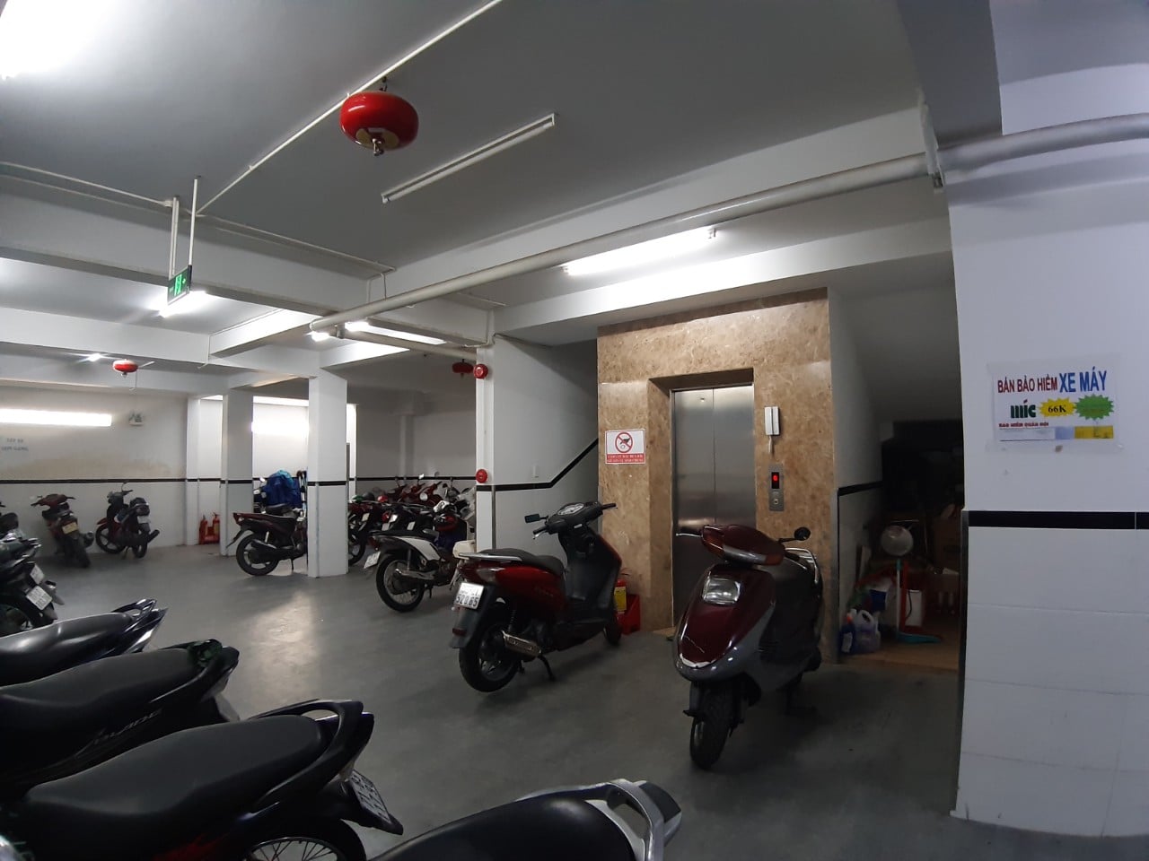 Bán nhà hẻm 6m Tân Hương-ngang 8M-33PN+thang máy-110tr/th chỉ 20 tỷ hơn 4