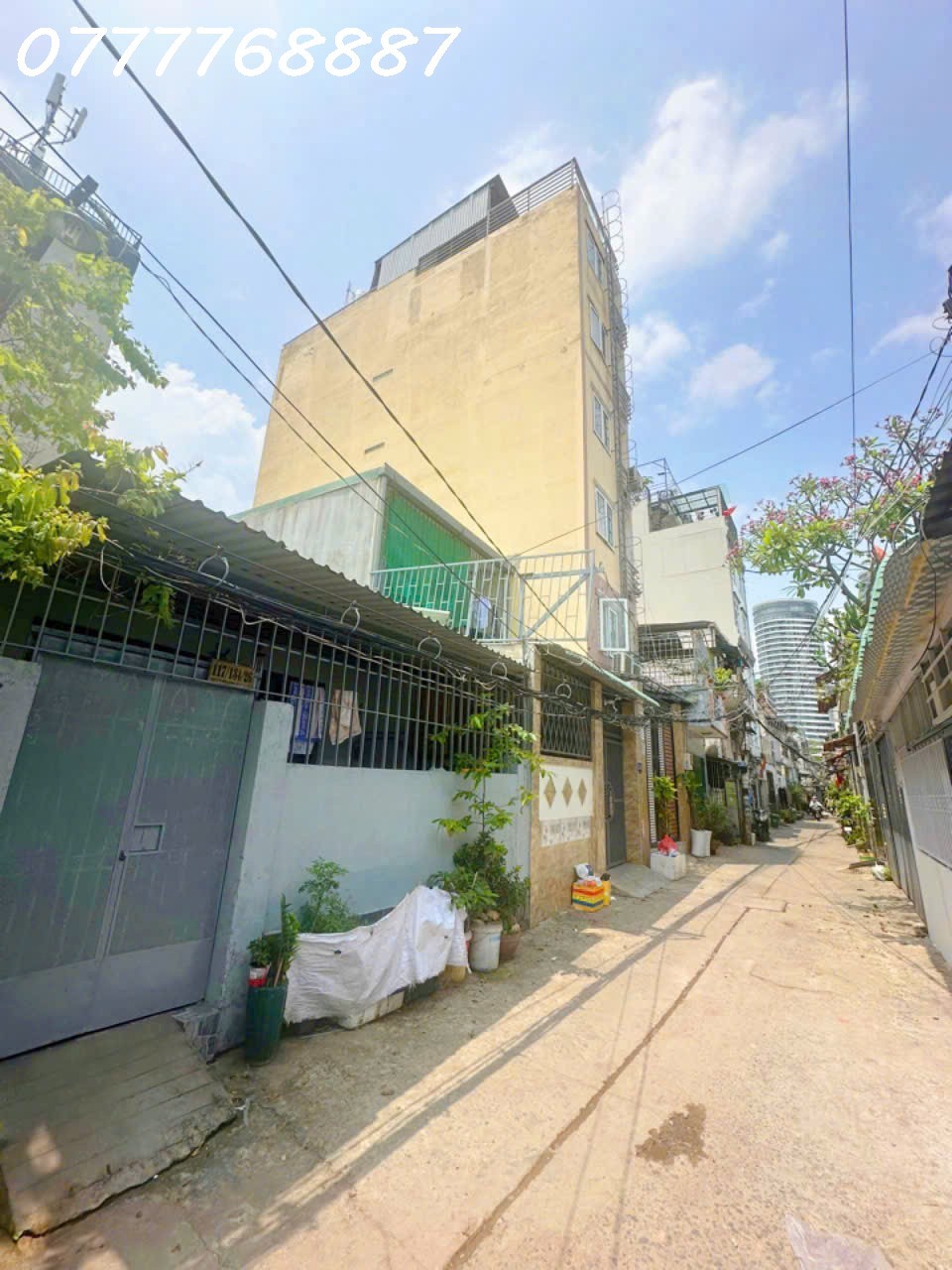 Bán Lô đất Hẻm oto Nguyễn Hữu Cảnh P 19 Q Bình Thạnh, DT ngang 8m dt 123m2