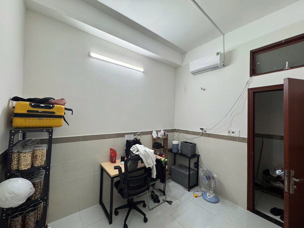 Căn hộ dịch vụ ngay chợ Rạch Ông 6 tầng Mới keng 140m2 chỉ 9 tỷ 8 4