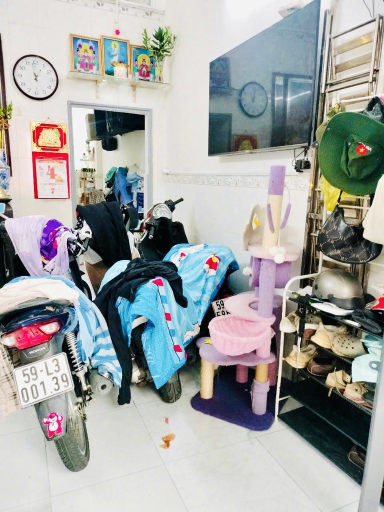 HOT, CẦN BÁN GẤP NHÀ NỞ HẬU GIÁ RẼ ĐƯỜNG 16 [P4, Q8] 44M2 (3.6X12M), 2T. 3PN CHỈ 3.25 TỶ
