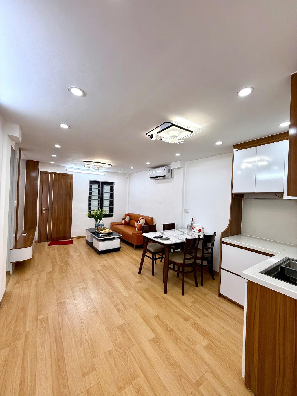 Cần bán Căn hộ chung cư đường Tạ Quang Bửu, Phường Bách Khoa, Diện tích 85m², Giá 4.5 Tỷ
