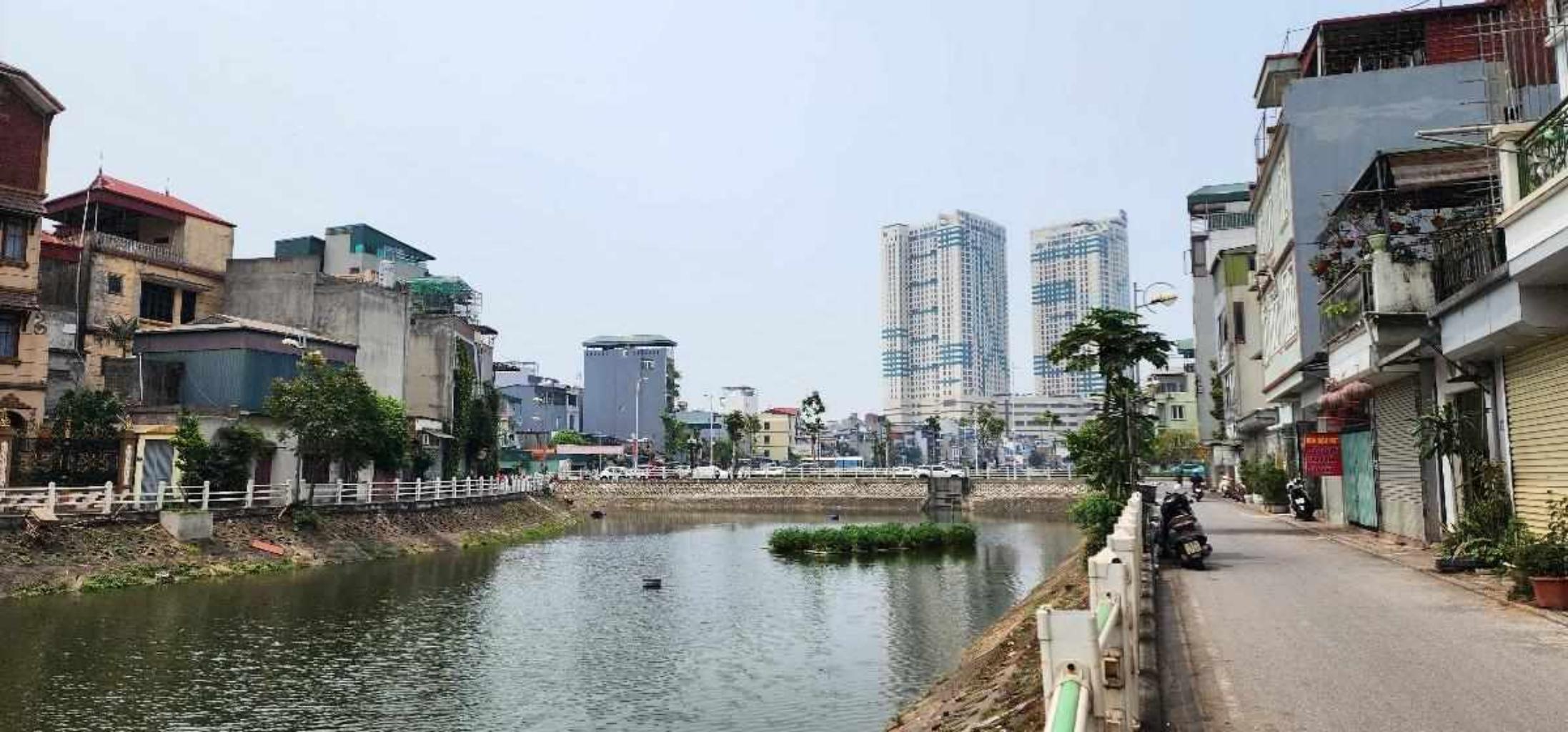 BÁN NHÀ NGỌC LÂM 26 tỷ 75m MẶT TIỀN 5m VIEW HỒ GẦN CÔNG VIÊN,LONG BIÊN