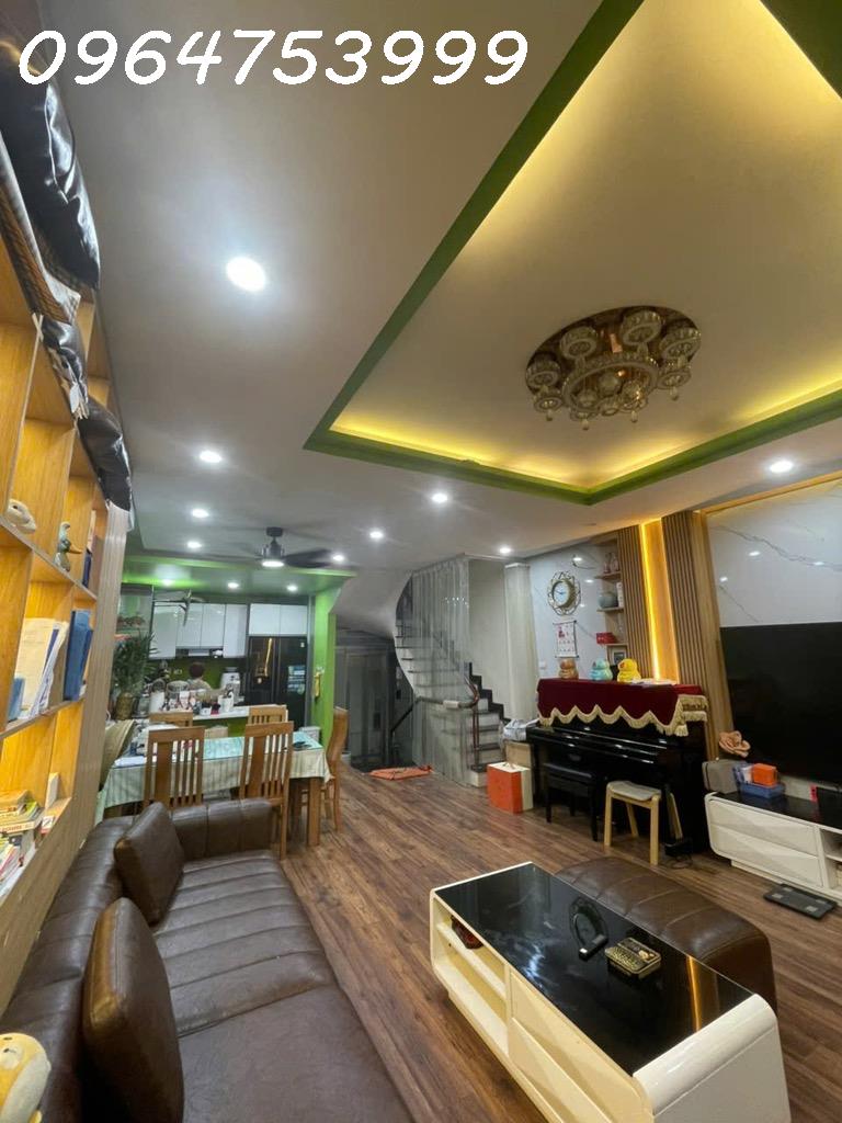 BÁN NHÀ LÔ GÓC ĐÌNH THÔN – Ô TÔ ĐỖ CỬA – 6 TẦNG THANG MÁY – DIỆN TÍCH 48M²