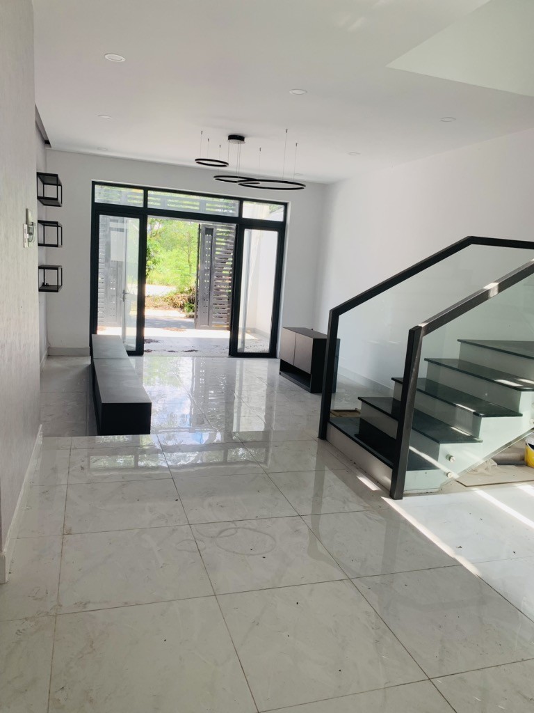 HOT, BÁN GẤP NHÀ KDC PHÚ LỢI,  VỊ TRÍ ĐẸP DT: 100M2 (5X 20M) 4T, 4PN, 5WC CHỈ 7.8 TỶ 2