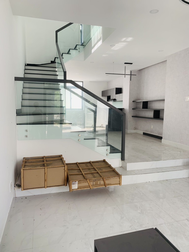 HOT, BÁN GẤP NHÀ KDC PHÚ LỢI,  VỊ TRÍ ĐẸP DT: 100M2 (5X 20M) 4T, 4PN, 5WC CHỈ 7.8 TỶ 3