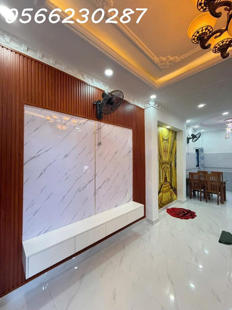 GẤP BÁN NHÀ MẶT PHỐ LÊ VĂN KHƯƠNG- HẺM XE HƠI - Q.12 - GIÁ HỜ 3.5 TỶ - SỔ ĐỎ CHÍNH CHỦ 4