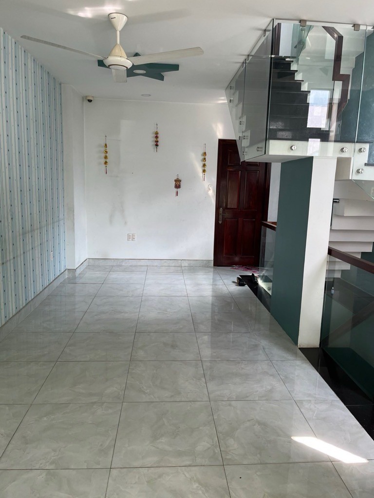 Bán nhà HXH Phan Sào Nam-ngang 4.7m-an ninh-gần chợ-giá tốt 4