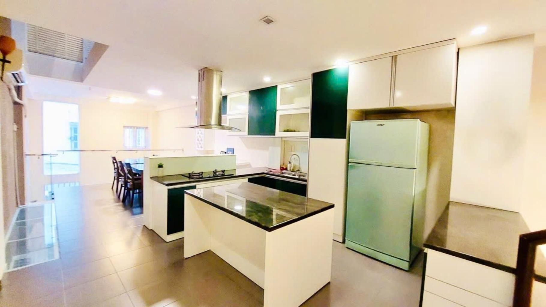 Bán nhà Lê Lai-ngay cv 23/9+Metro-ngang 4.2m-5PN-giá tốt 2
