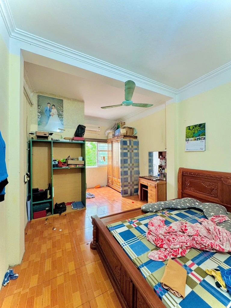 Cần bán Nhà mặt tiền đường Minh Khai, Phường Minh Khai, Diện tích 34m², Giá 7.6 Tỷ 2