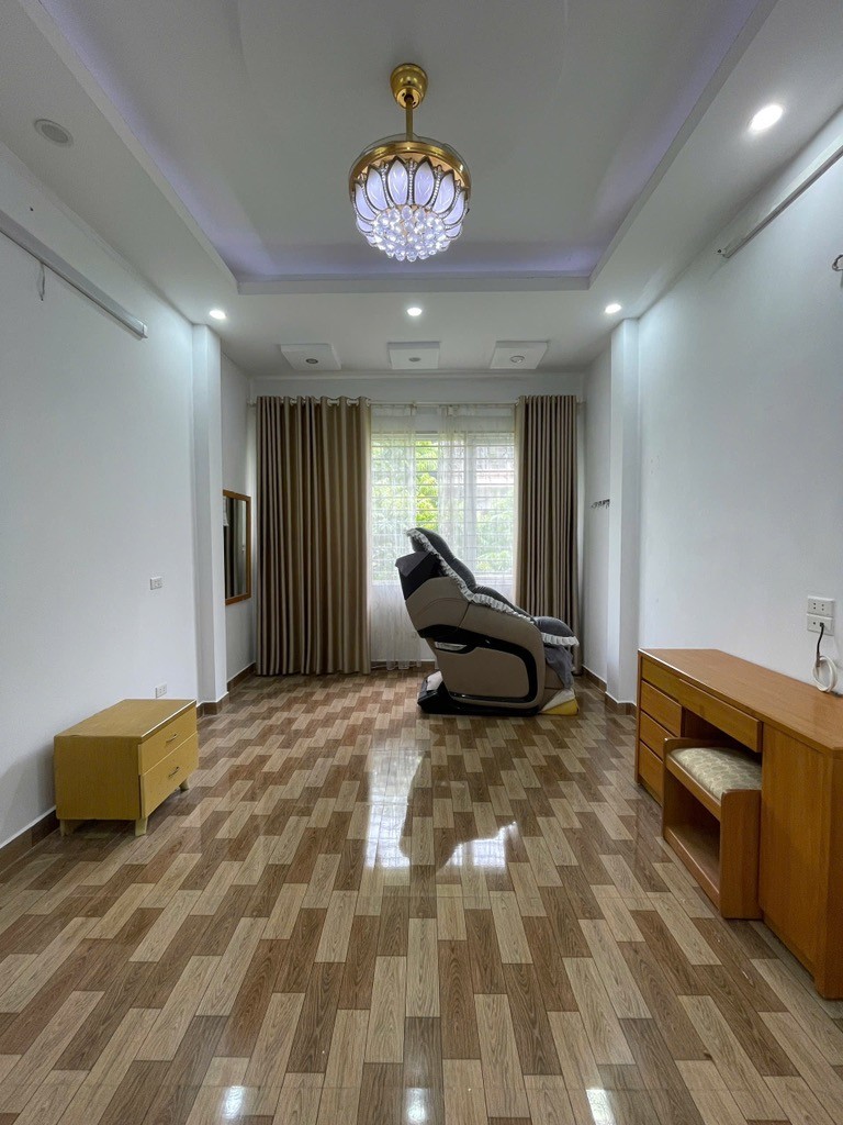 Cần bán Nhà mặt tiền đường Tây Trà, Phường Thanh Trì, Diện tích 40m², Giá 15.8 Tỷ 4