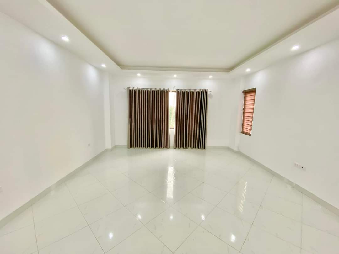 Nhà Di Trạch - Đẹp rẻ nhất - 30m ô tô đõ - 5 Tầng, 3 ngủ khép kin, 5km Mỹ Đình 3
