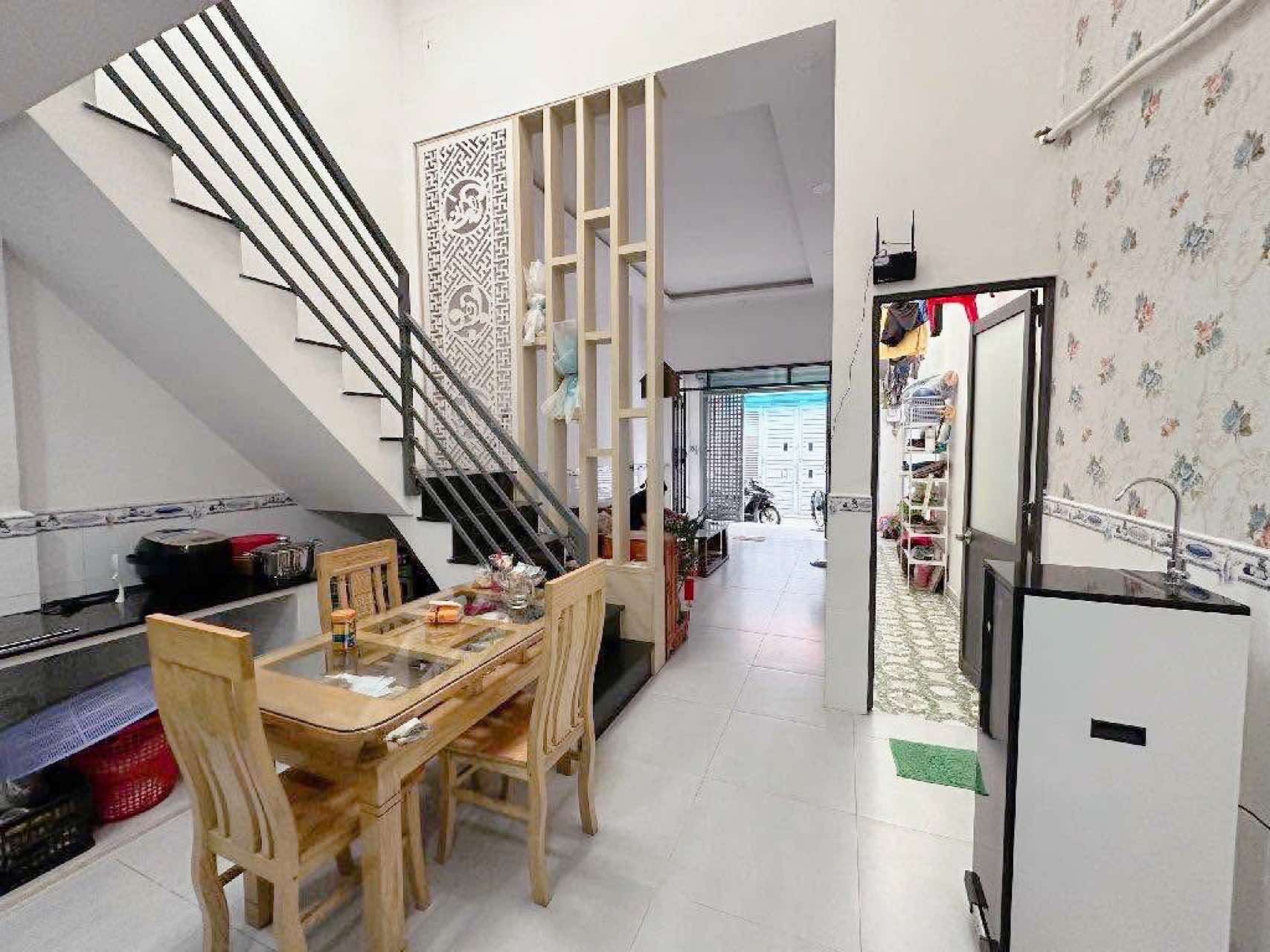 Nhà cấp 4 có lửng 55m2 Hiệp Thành 26 Q12 , hẻm 3 gác , liền kề Coopmart , 3 tỷ nhỉnh 0932030061 3