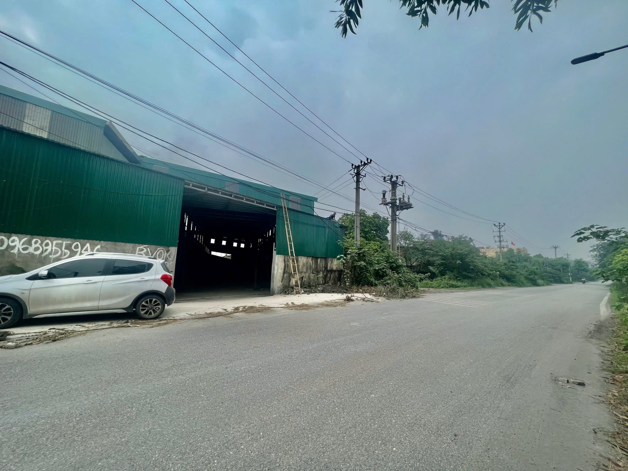 CHO THUÊ XƯỞNG 1300m2 Tại VIỆT HÙNG. ĐÔNG ANH. HÀ NỘI 3