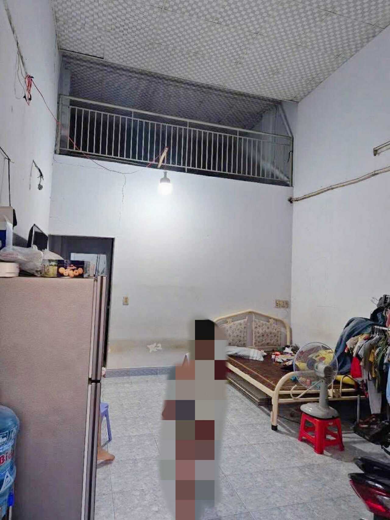 Nhà cấp 4 có lửng 40m2 (4*11) Lê Văn Khương Q12 , hẻm 4m , ngay chợ Thiếc , 3 tỷ nhỉnh 0932030061 2