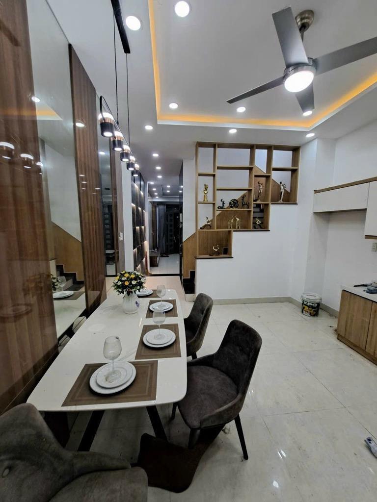 Thạnh Lộc 44, Quận 12  Kết cấu: 60m2 ( 4 x 15 m )Giá chỉ: 4.75 tỷ 3