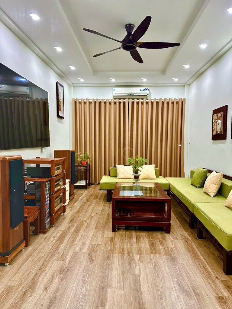 Bán nhà Ngọc Hà, Ba Đình, 48m2, 5 tầng, Mt 3.6m, chỉ 18 tỷ