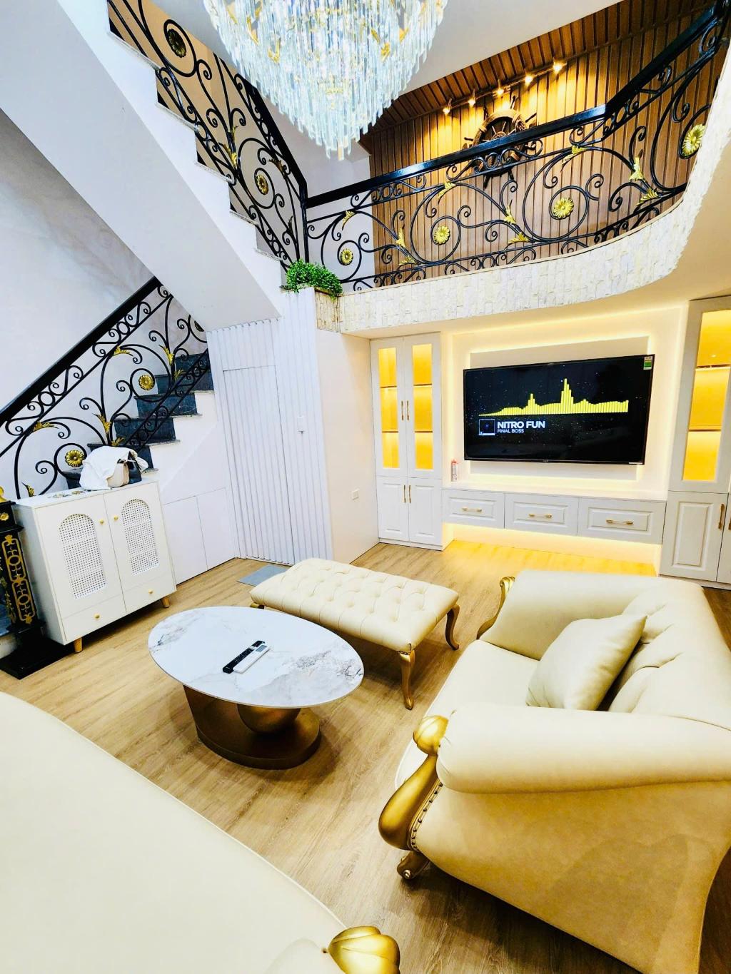 Bán nhà Đặng Tiến Đông, Đống Đa, 47m2, 5 tầng, chỉ 11.45 tỷ 3