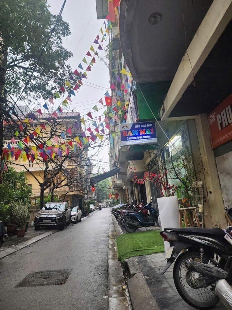 Cần bán Nhà mặt tiền đường Thanh Nhàn, Phường Thanh Nhàn, Diện tích 43m², Giá 17.8 Tỷ