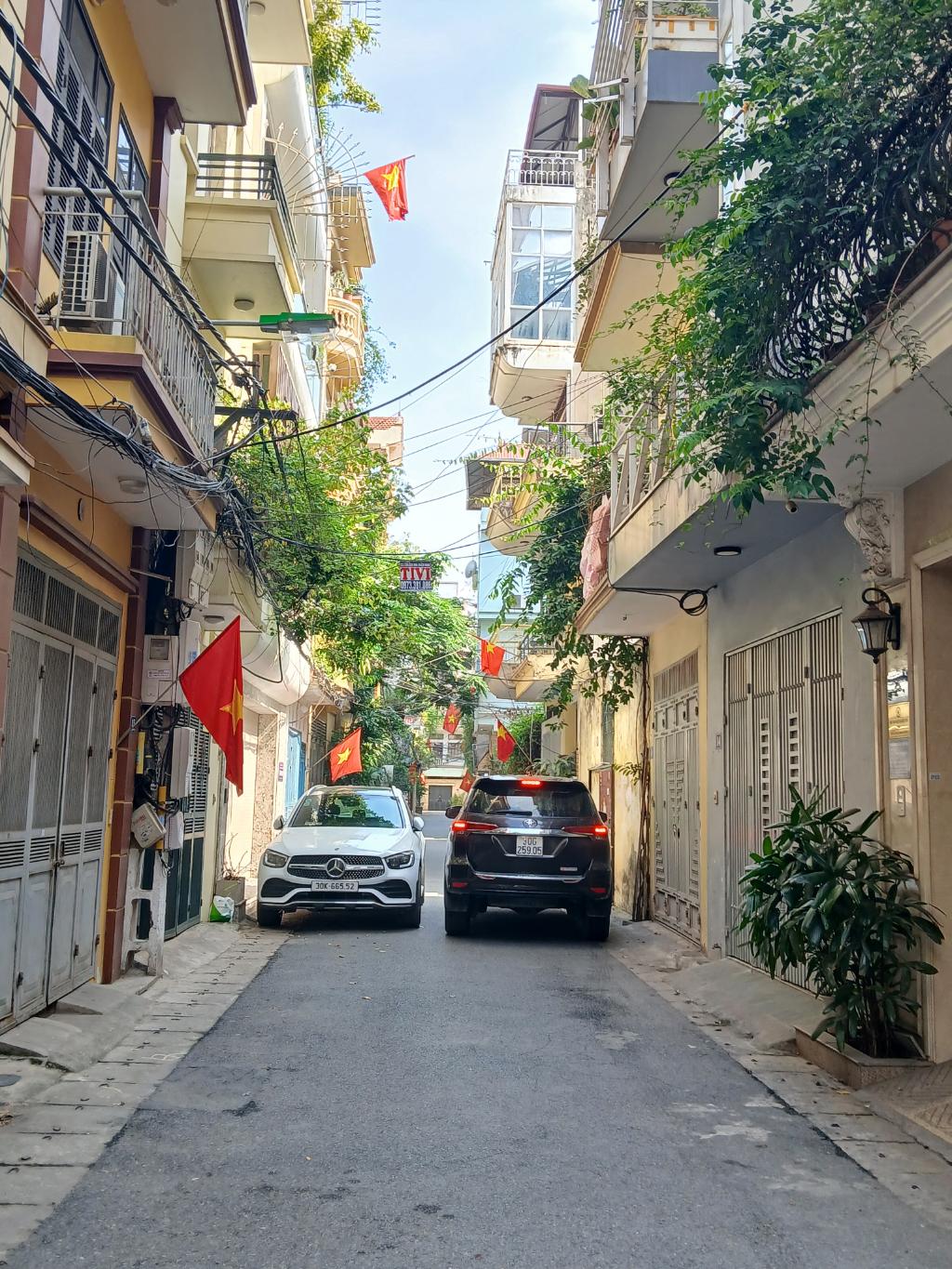 Cần bán Nhà mặt tiền đường Yên Lạc, Phường Thanh Lương, Diện tích 70m², Giá 22.5 Tỷ