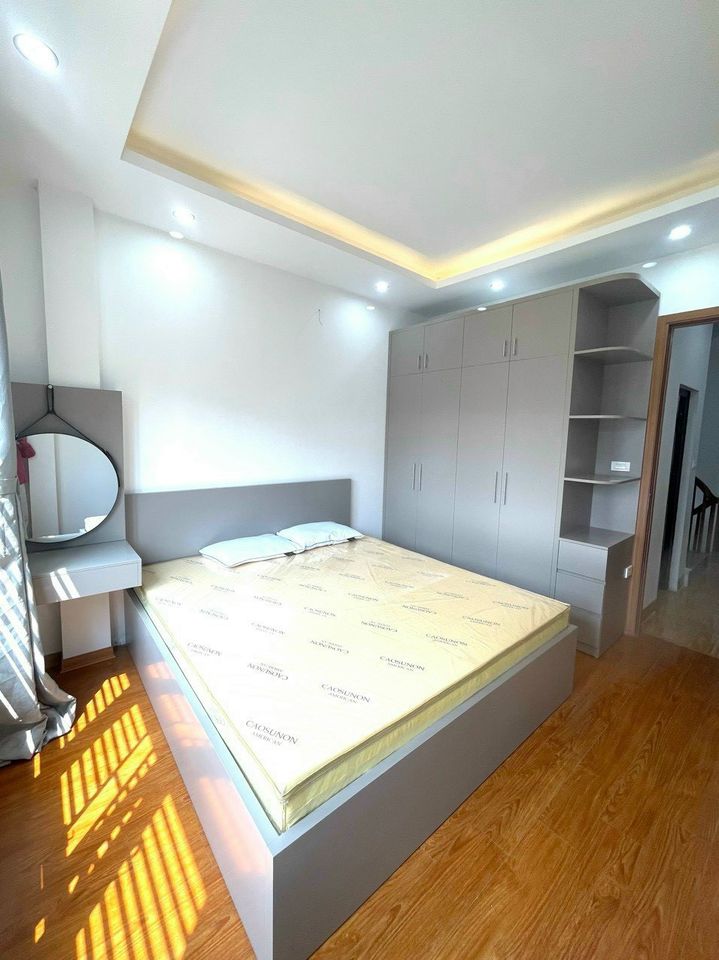 Bán nhà cạnh trường THPT Đan Phượng. Đơn lập 43m2 xây 4 tầng ở NGAY. Ngõ thông Ôtô qua nhà 4