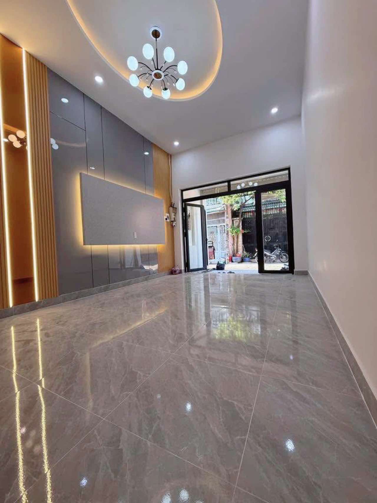 Nhà đẹp hxh thông 41m2-2tang Lâm Thị Hố Q12 , liền kề Hiệp Thành City , 3 tỷ nhỉnh 0932030061 4