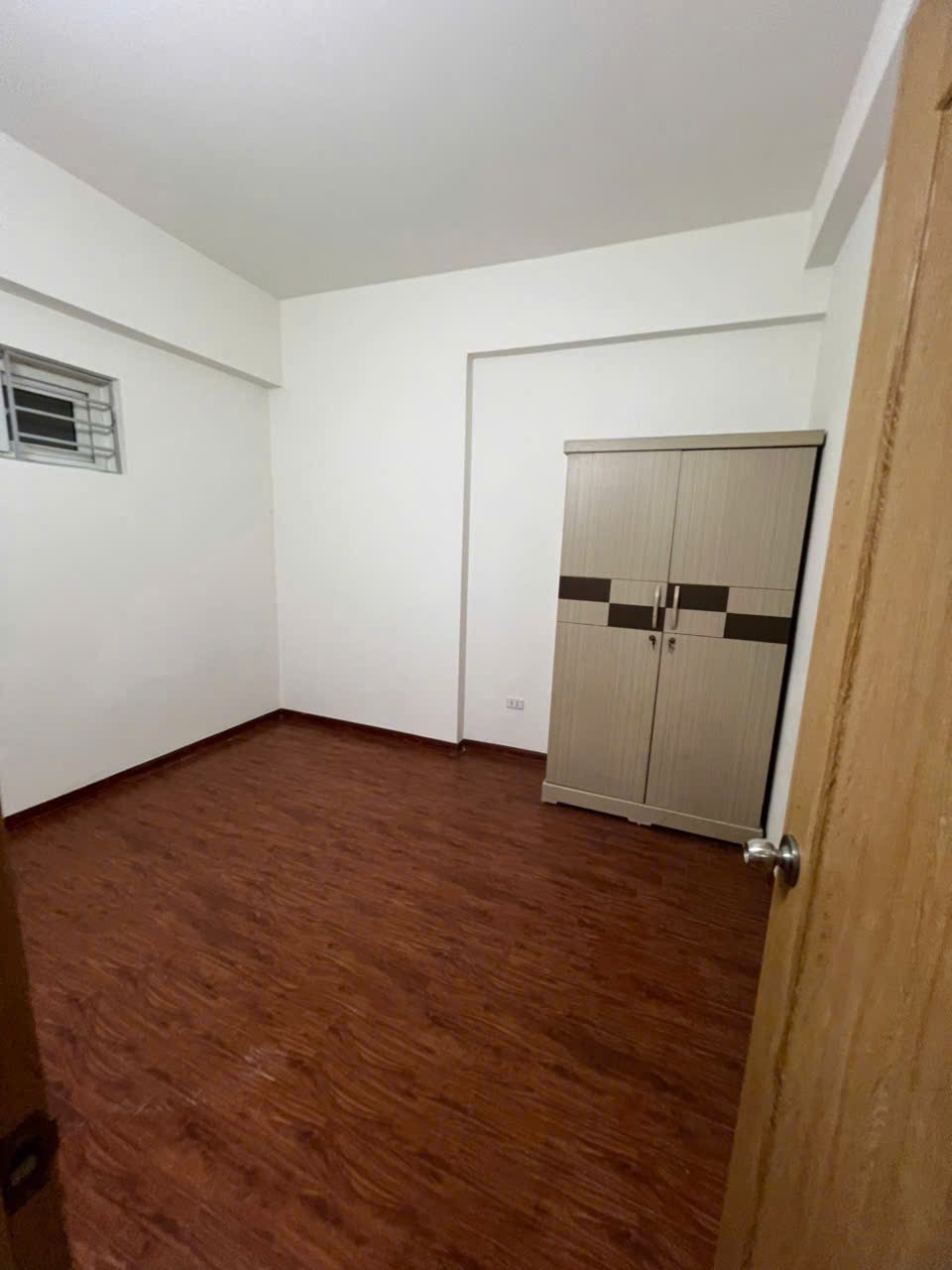 Chính chủ cần bán gấp căn hộ góc phụ view nhìn Hồ, full nội thất tại KDT Thanh Hà Cienco 5 3