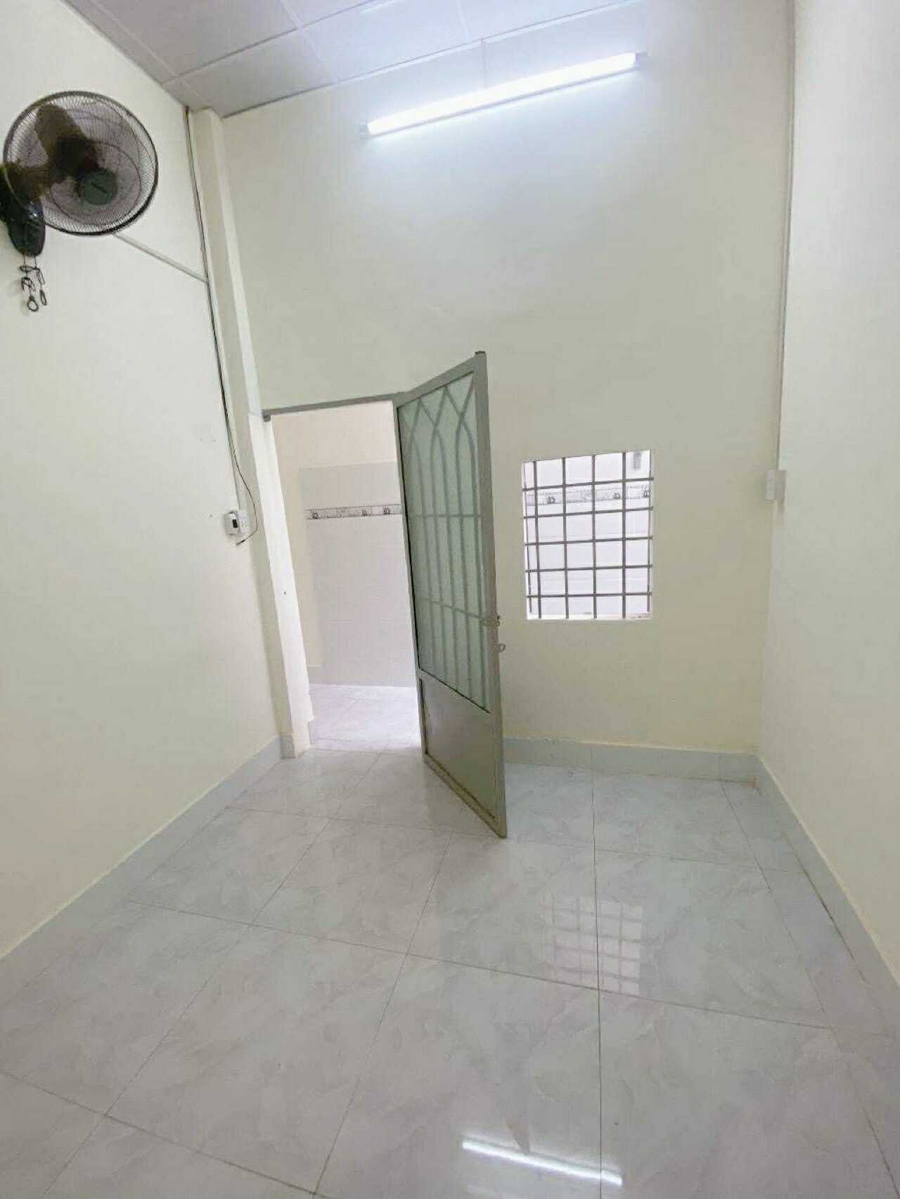 Nhà cấp 4 — 44m2 (3,9*12) Trung Mỹ Tây 13 Q12 , hẻm 3,5m , thu nhập 5tr,th - 3 tỷ nhỉnh 0932030061 4