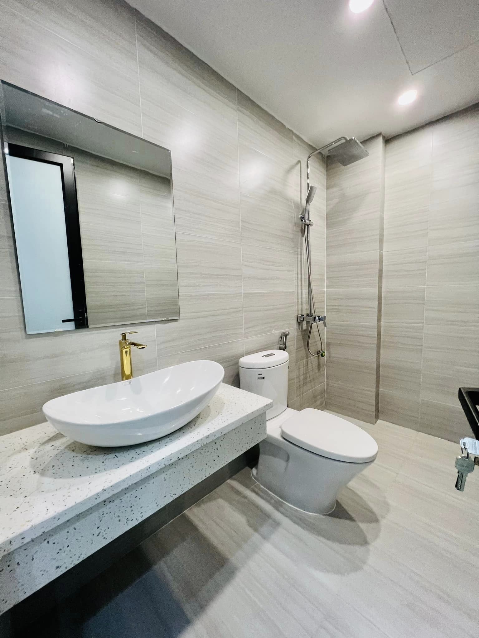 Bán nhà mặt đường Tân Hội, Vinhome Đan Phượng 35M 5 Tầng, ô tô đỗ kinh doanh 4.5 tỷ 5