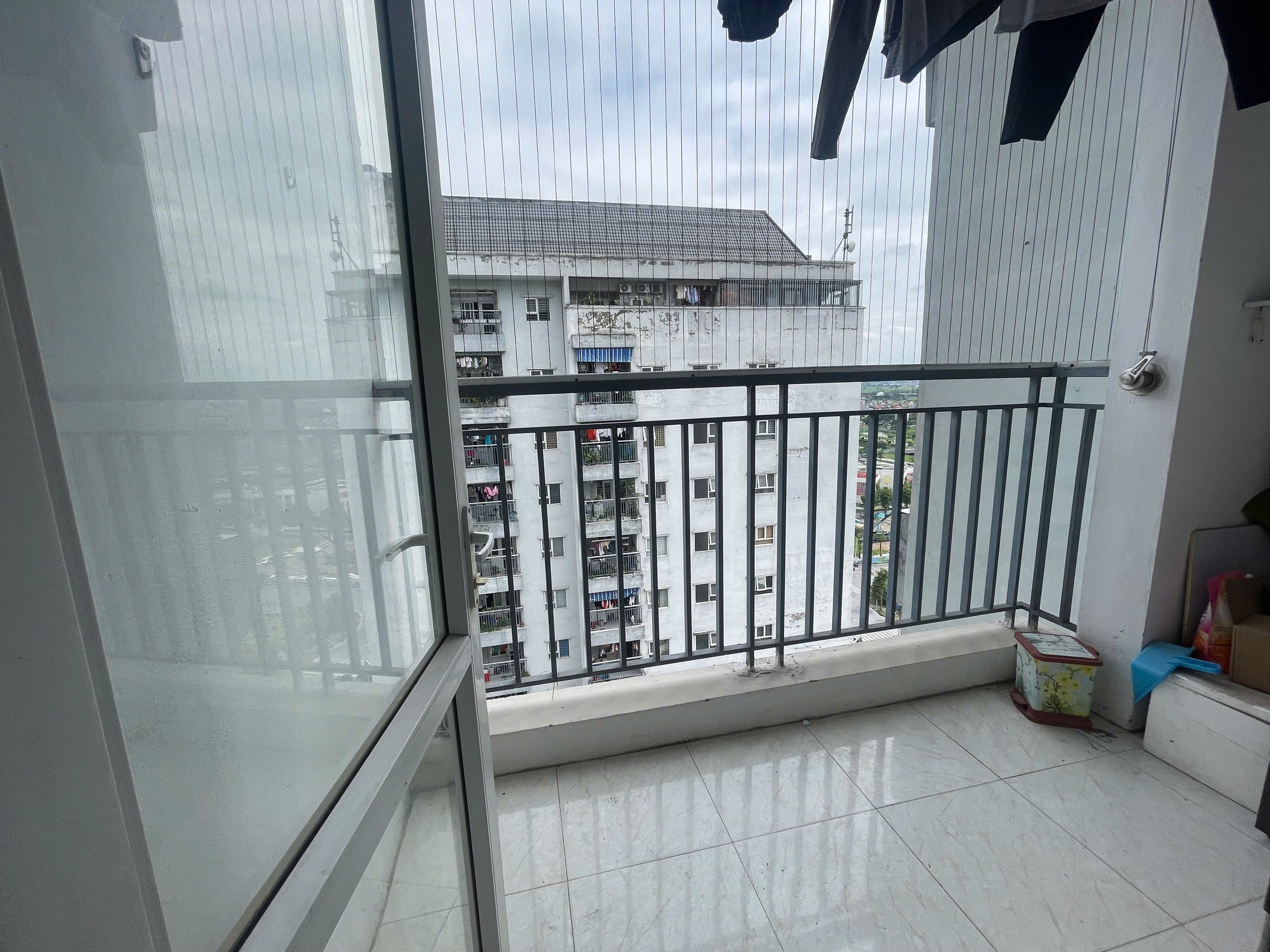 Bán căn hộ tầng cao, đầy đủ nội thất, giá rẻ nhất tại tòa HH03D – KĐT Thanh Hà Cienco 5 4