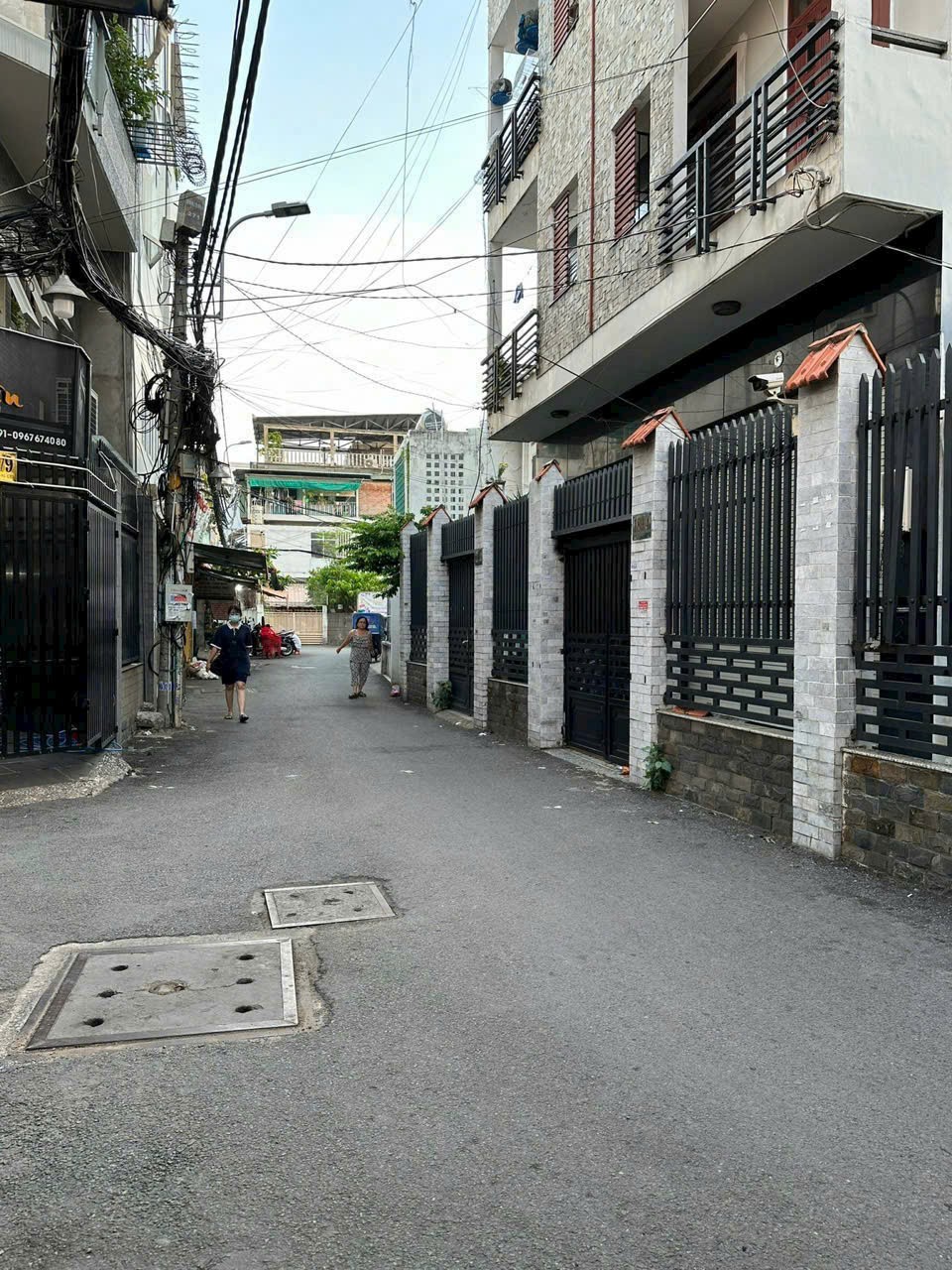 Hạ giá bán gấp - HXH Hoàng Hoa Thám, P6, Bình Thạnh - ( 4 x 6m) - 2 tầng - GPXD: 3 tầng - Giá 5 tỷ 2