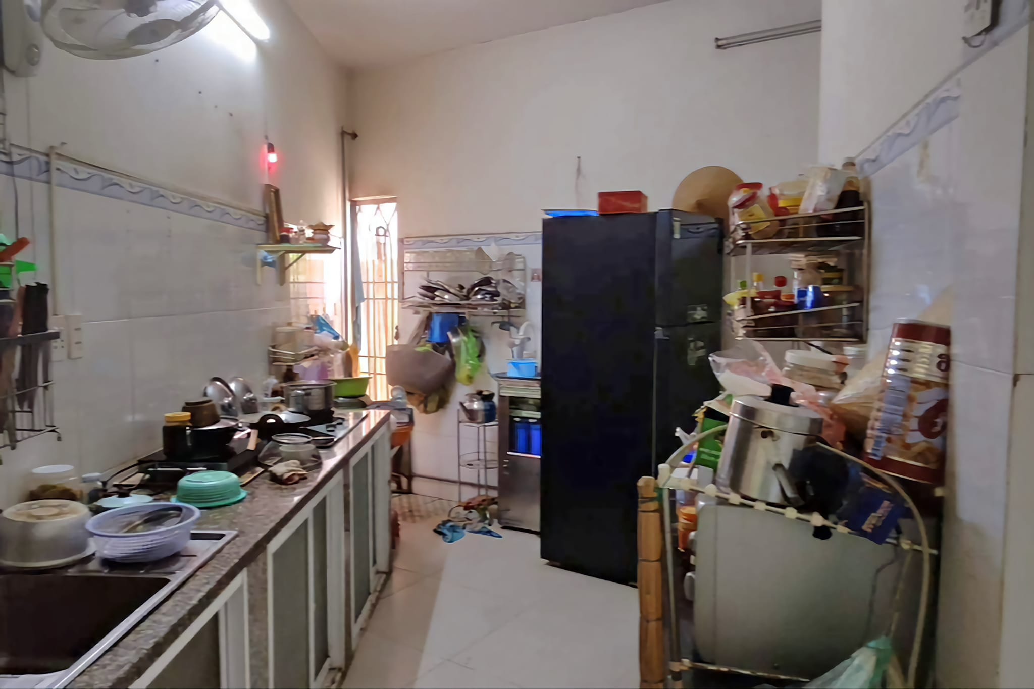 Bán nhà mặt tiền Phan Sào Nam-ngang 4m-gần chợ-mua bán tấp nập 4