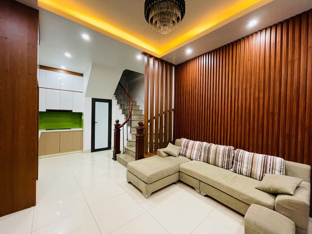 Cần Bán Căn Hoa Hậu Bắc Từ Liêm 6 TầngHàng Xóm Ciputra Tây Hồ - Ngõ Rộng Gần Phố - Căn Góc