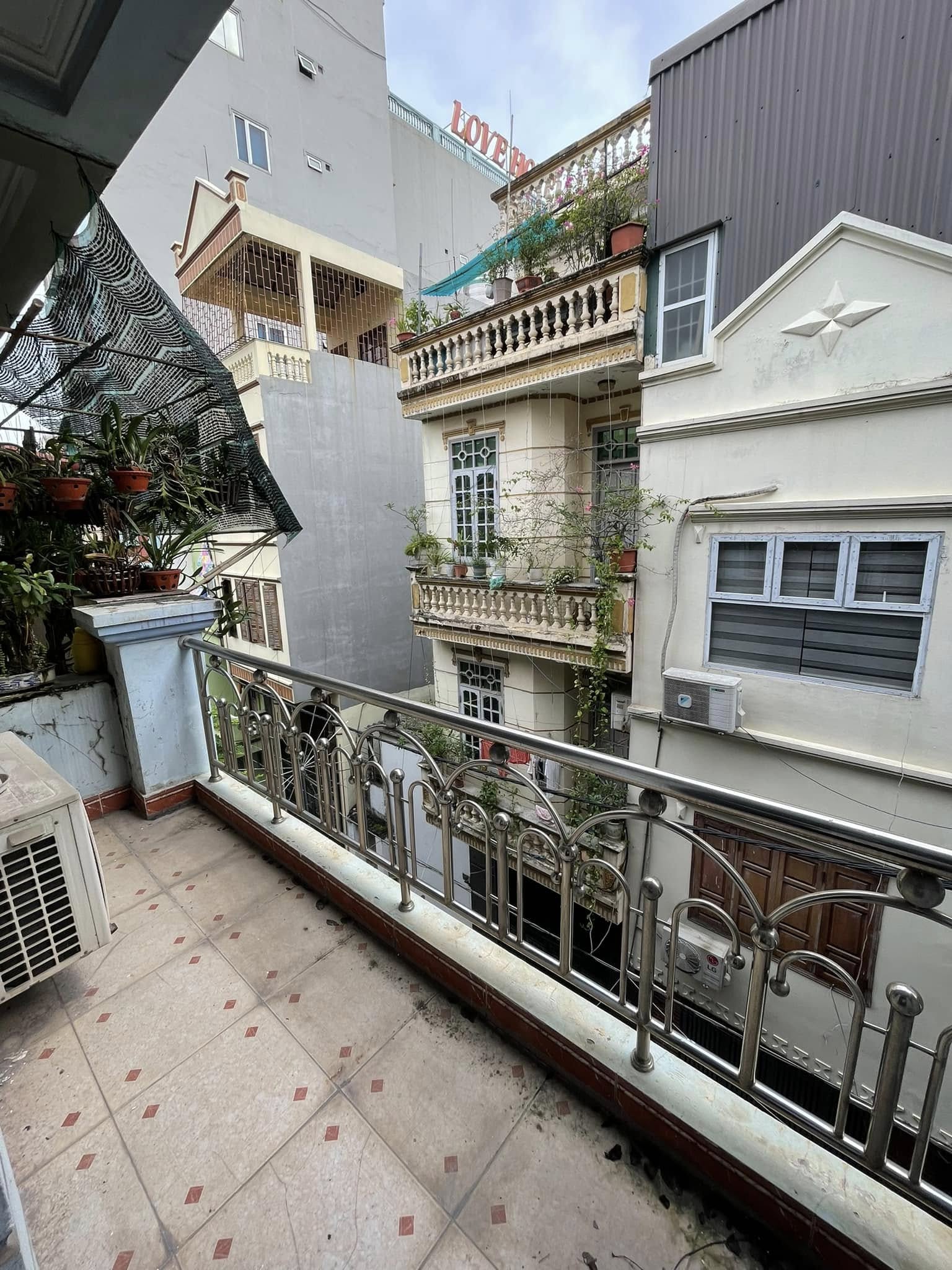 BÁN NHÀ HOÀNG MAI – NGÕ THÔNG – OTO NGỦ TRONG NHÀ – 73M² - 12 TỶ 5