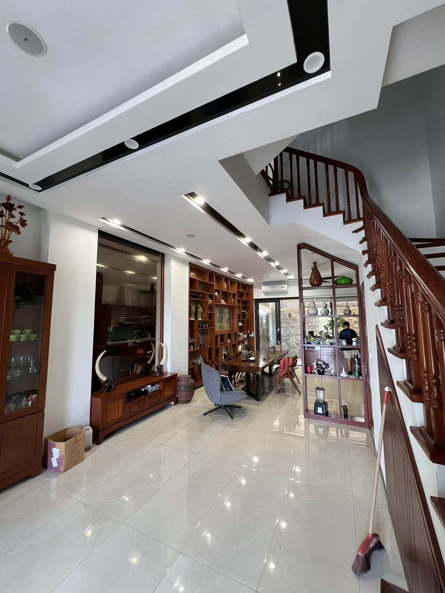 BÁN GẤP NHÀ VẠN PHÚC HÀ ĐÔNG, OTO TRÁNH KINH DOANH, 73M2 MẶT TIỀN RỘNG, 15.X TỶ 3