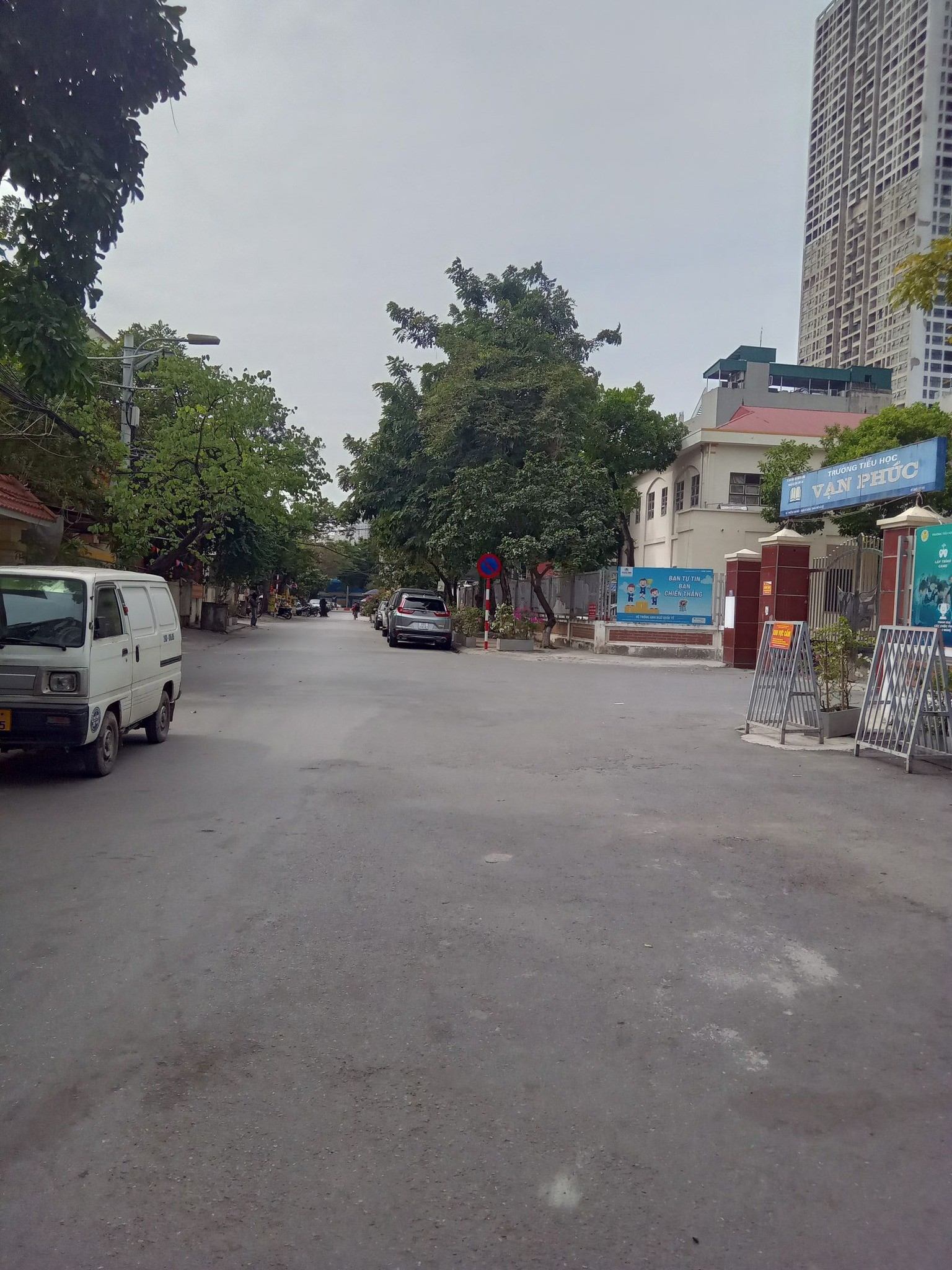 BÁN GẤP NHÀ VẠN PHÚC HÀ ĐÔNG, OTO TRÁNH KINH DOANH, 73M2 MẶT TIỀN RỘNG, 15.X TỶ