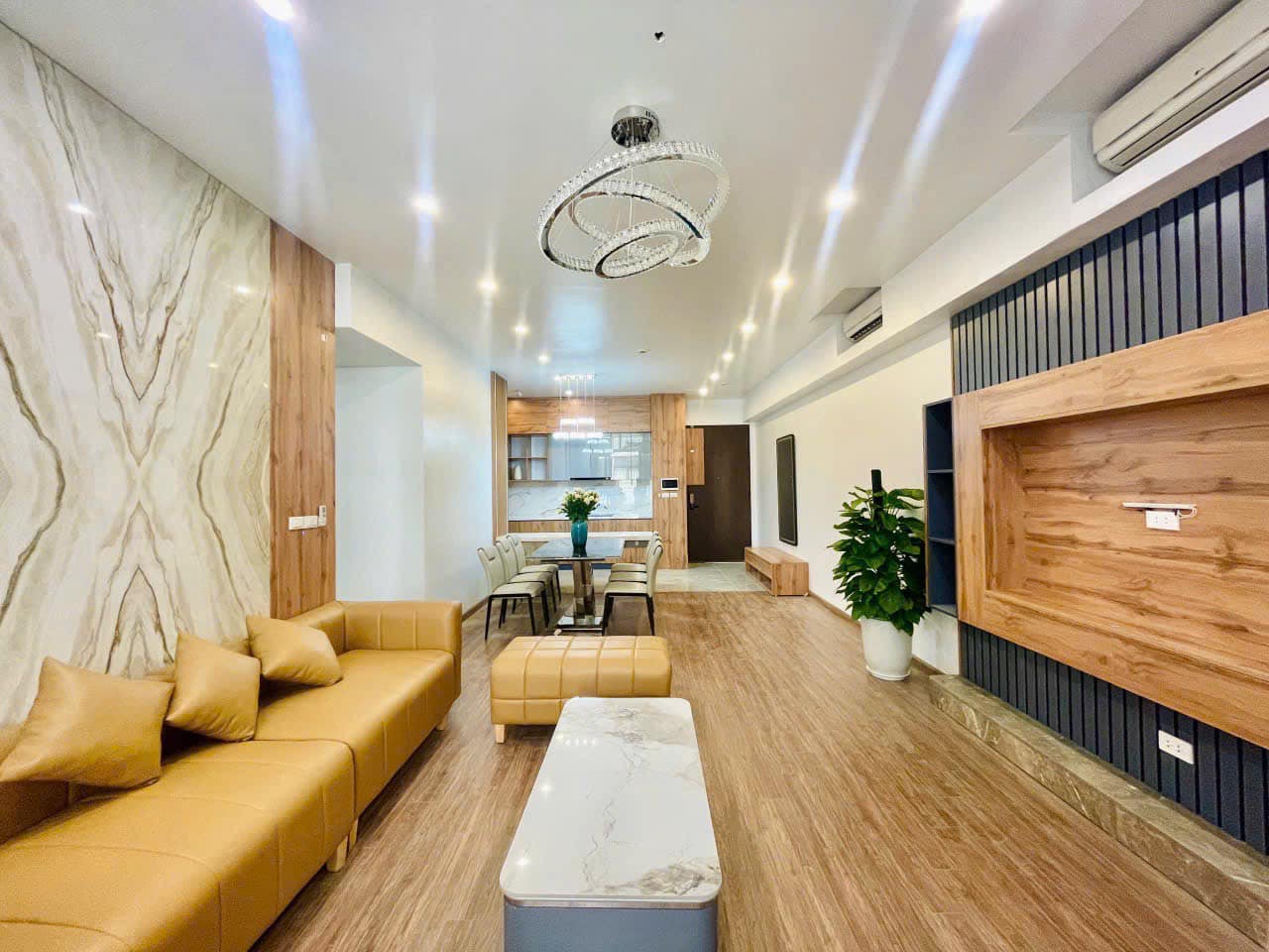 Bán căn 3 ngủ VIEW PHỐ Ecolife Capitol giá cực mềm