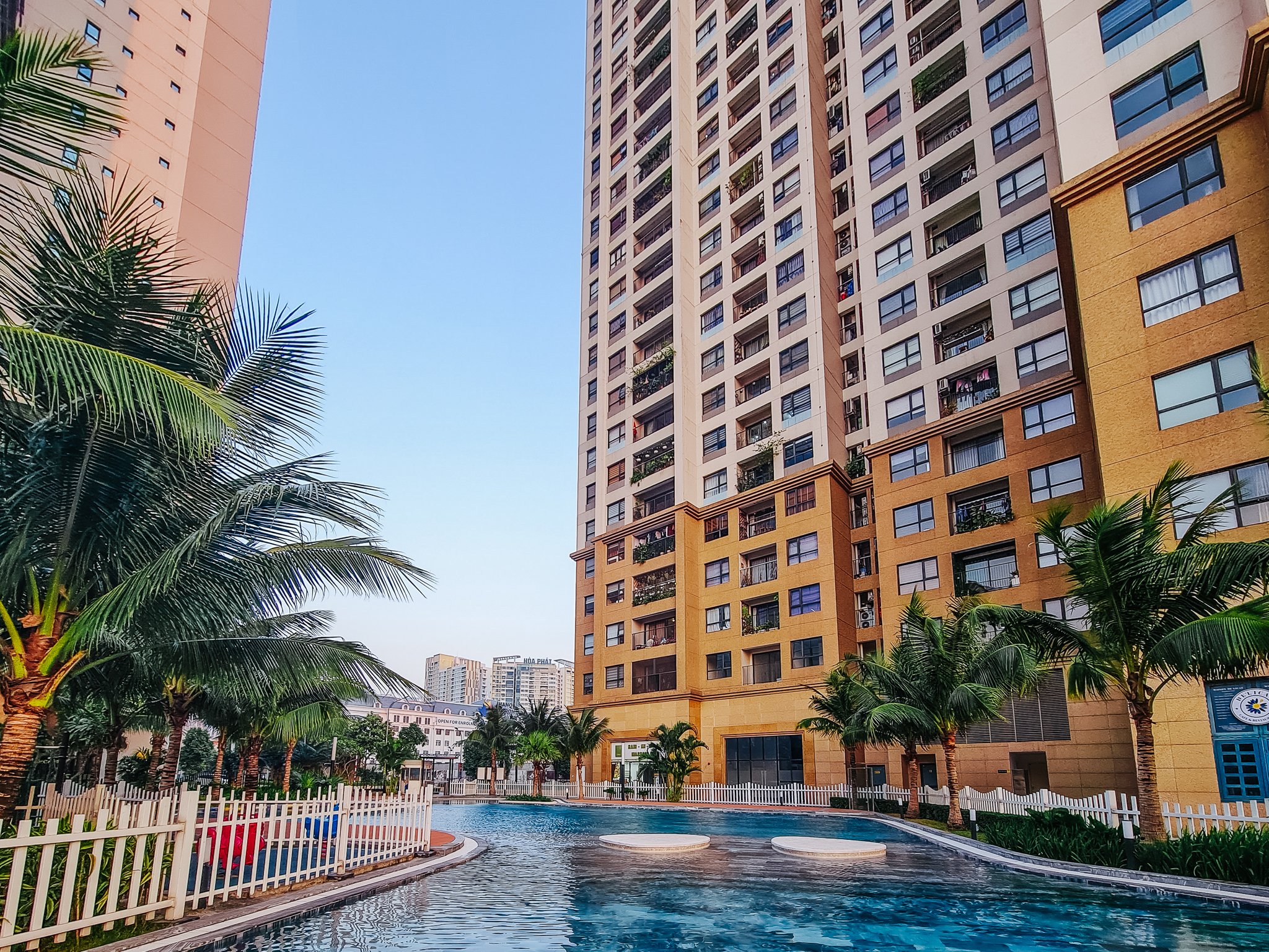 Độc quyền - Căn 3 ngủ Vinhomes D'Capitale 83m2, full đồ, giá tốt 3