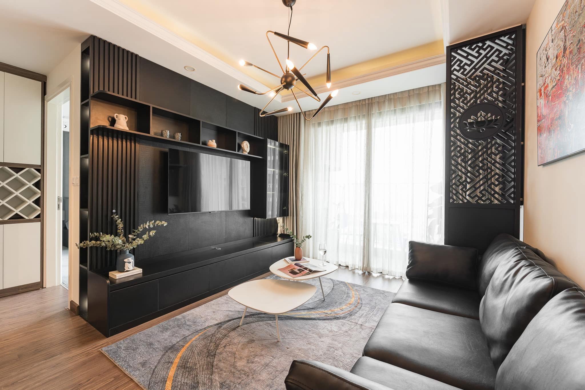 Độc quyền - Căn 3 ngủ Vinhomes D'Capitale 83m2, full đồ, giá tốt 2