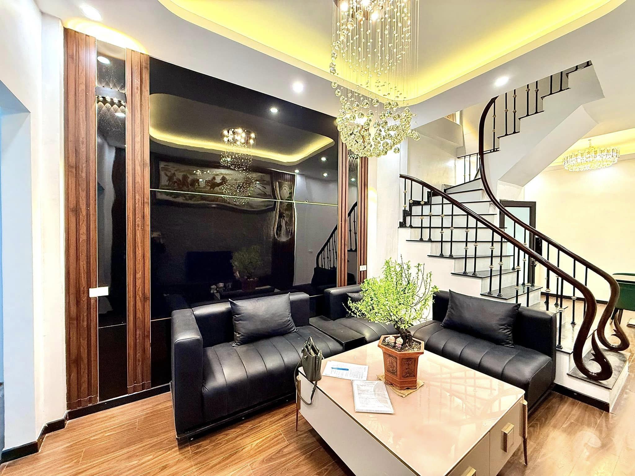 bánLÔ GÓC Ô TÔ KINH DOANH PHỐ Trường Chinh  Đống Đa 95 m giá 20.5 tỷ 3