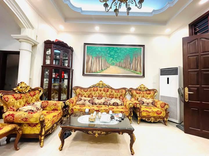 Bán nhà Kim Mã Thượng, Ba Đình, ngõ rộng, 2 ô tô tránh nhau, vài bước ra phố. Giá 16 tỷ 4