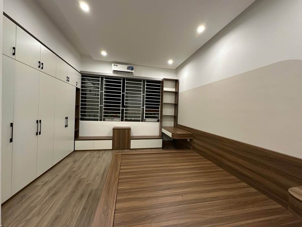 Bán nhà mặt ngõ Vạn Bảo, Ba Đình, ngõ thông, khu phân lô, ô tô vào nhà. Giá 16.4 tỷ 2