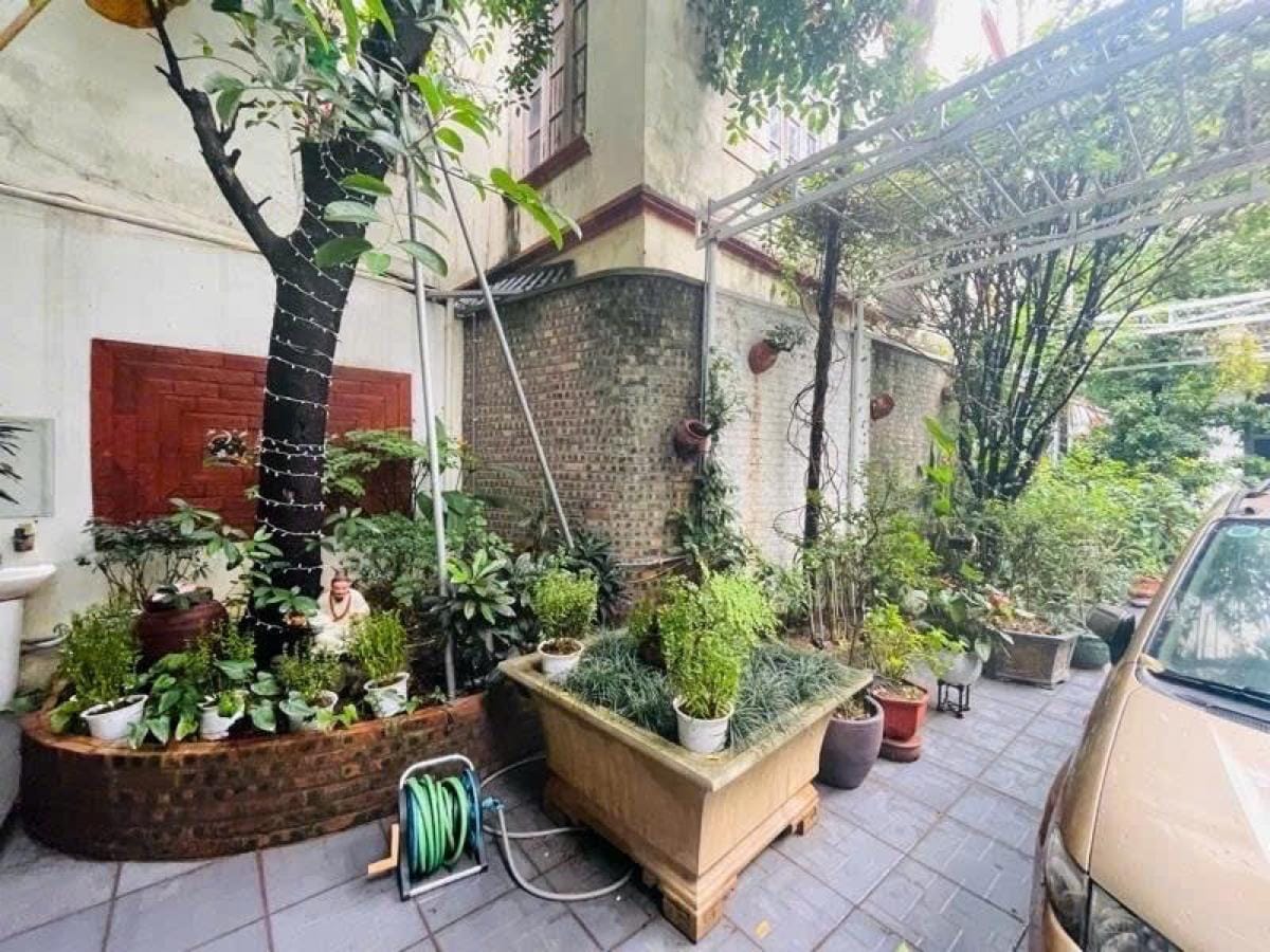 Liễu Giai 380M2 Mặt Tiền 10M 93 Tỷ Full Thổ Cư Ô TÔ Tránh Đỗ Xây Building 3