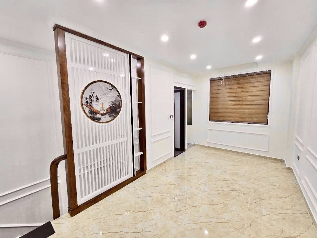 BÁN NHÀ KHUẤT DUY TIẾN THANH XUÂN, VỈA HÈ OTO TRÁNH KINH DOANH, DT48M2 NHỈNH 20 TỶ 5