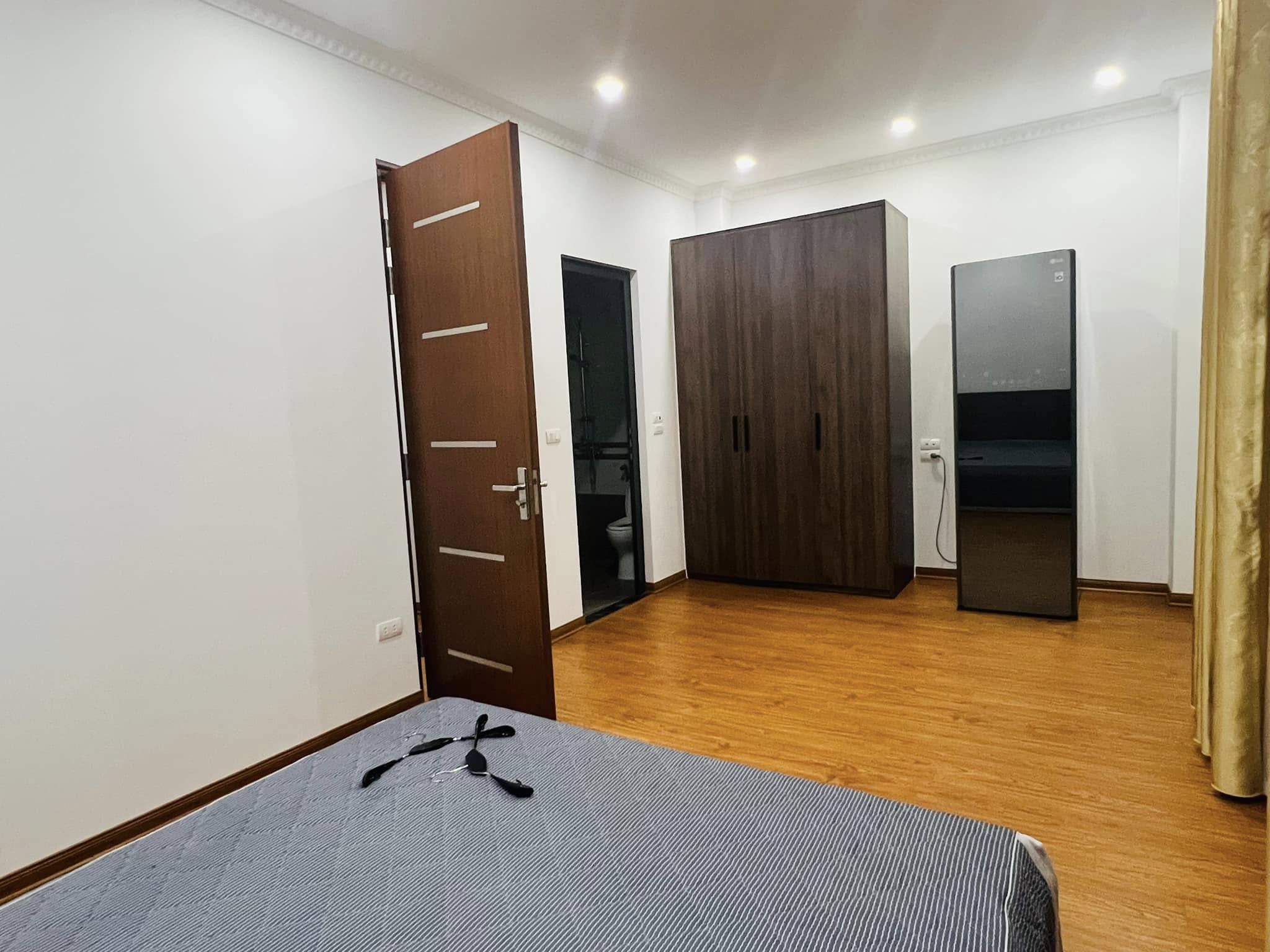 BÁN NHÀ THANH XUÂN, PHÂN LÔ OTO TRÁNH KINH DOANH, VĂN PHÒNG, DT52M2 MẶT TIỀN RÔNG, 18.X TỶ 4