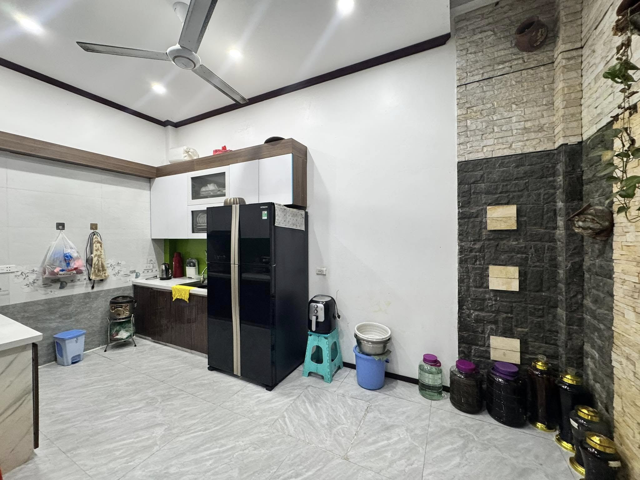 BÁN NHÀ KIM NGƯU – PHÂN LÔ HAI BÀ TRƯNG – Ô TÔ TRÁNH – Ô CHỜ THANG MÁY – GIÁ ĐÃ GIẢM CHỈ 13 TỶ – 2